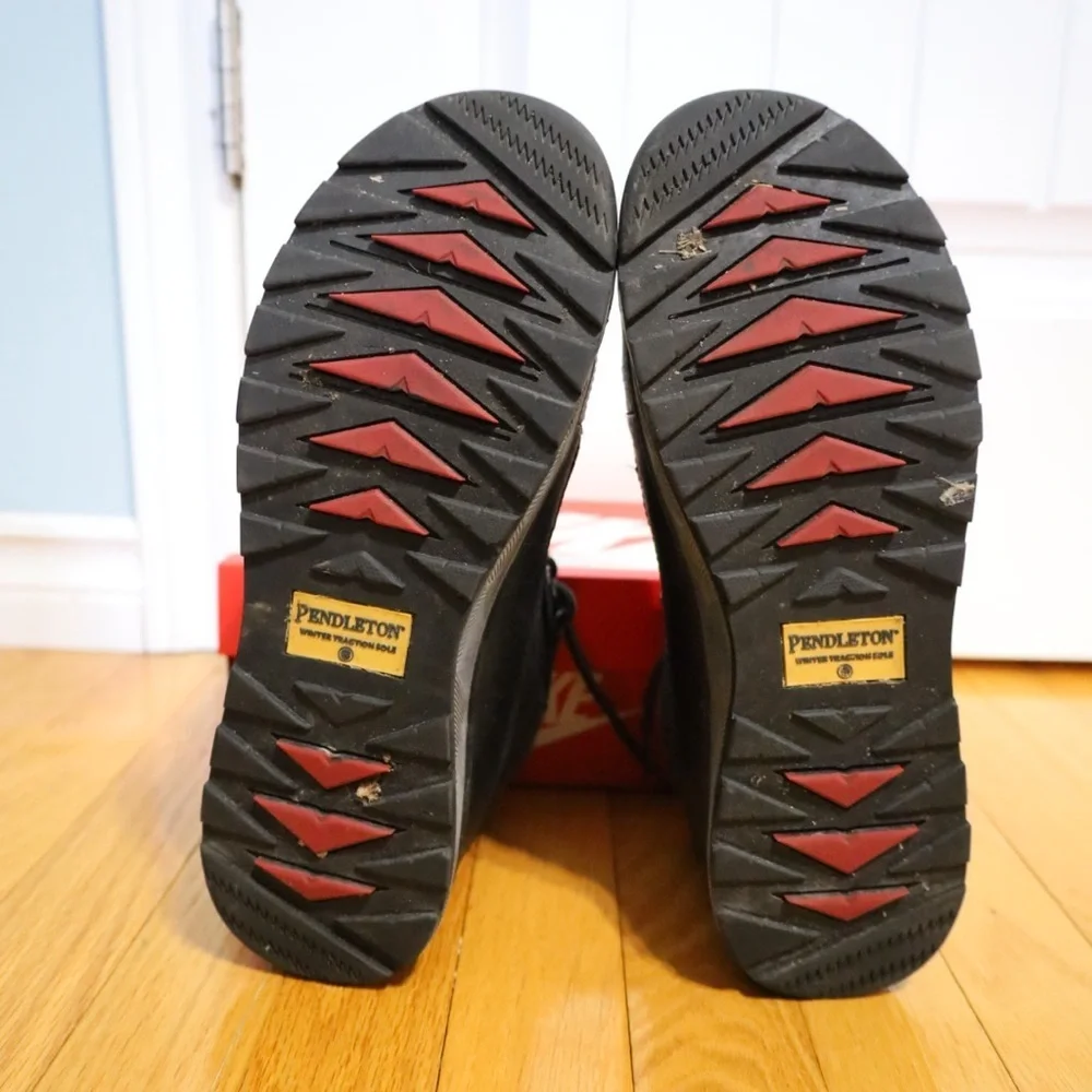 Pendleton Men’s Black Waterproof Winter Traction Boots – Size 10–10.5. - Picture 12 of 14